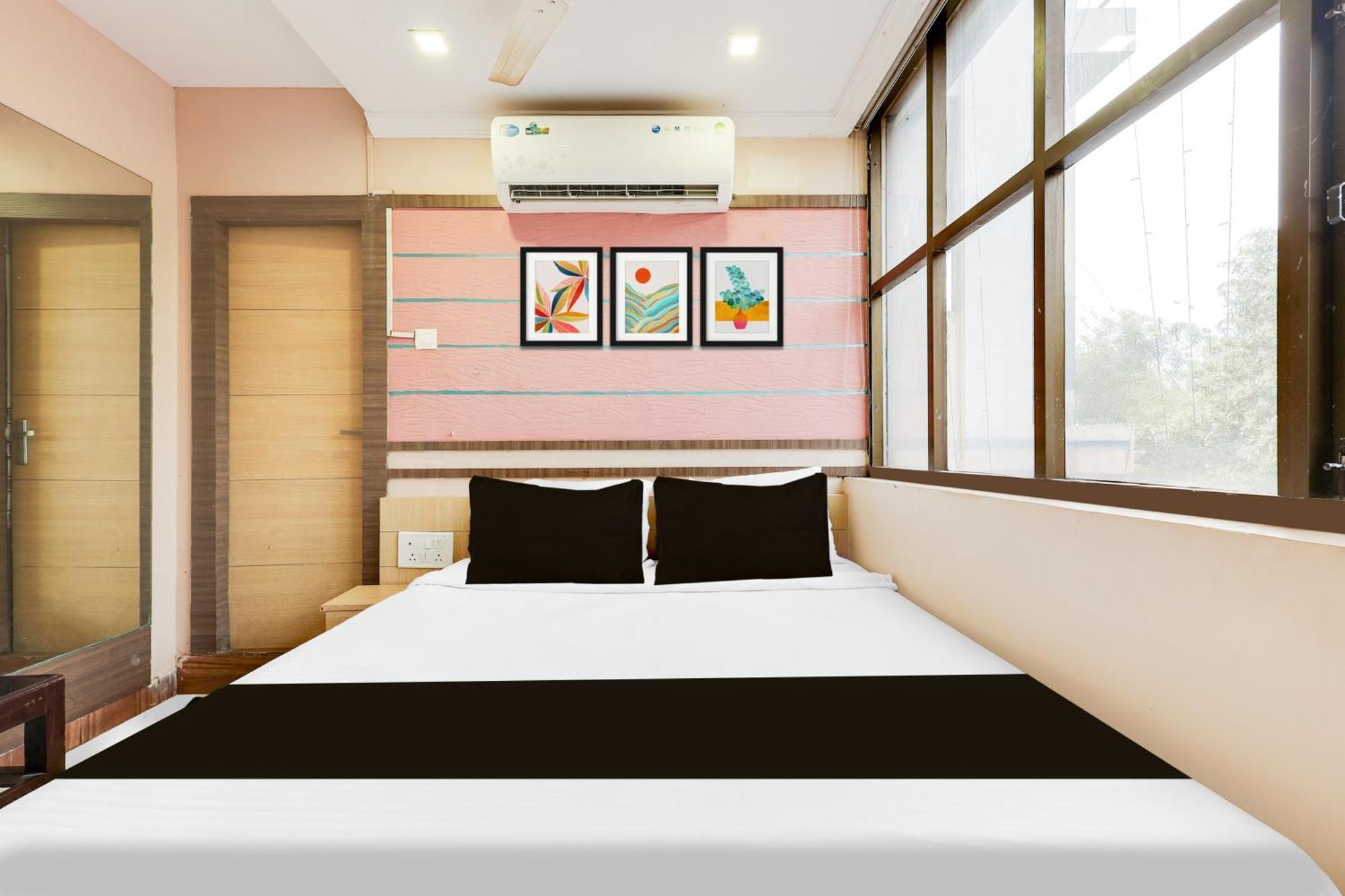 Hotel O Port Road Near Poorna Market Visakhapatnam Exterior photo